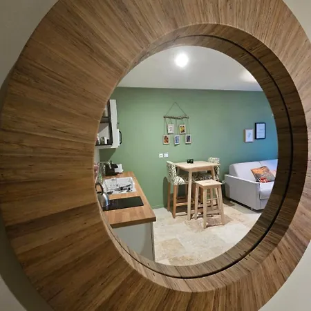 Le Loft De - La Bastide, Le Chalet, Le Loft, Le Mas, La Paillote