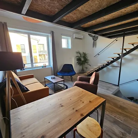 Apartment Le Loft De - La Bastide, Le Chalet, Le Loft, Le Mas, La Paillote Genas