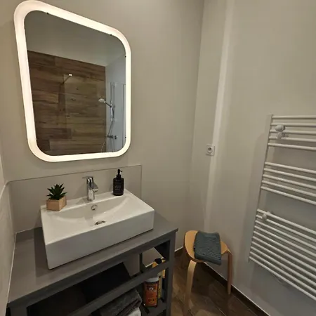 Le Loft De - La Bastide, Le Chalet, Le Loft, Le Mas, La Paillote Apartment