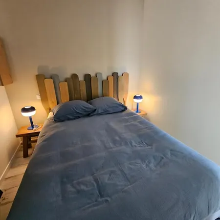 Le Loft De - La Bastide, Le Chalet, Le Loft, Le Mas, La Paillote Apartment Genas