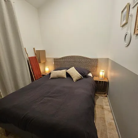 Le Loft De - La Bastide, Le Chalet, Le Loft, Le Mas, La Paillote Appartamento Genas